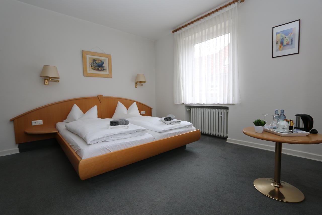 Hotel Zurmuehlen Зенденхорст Экстерьер фото